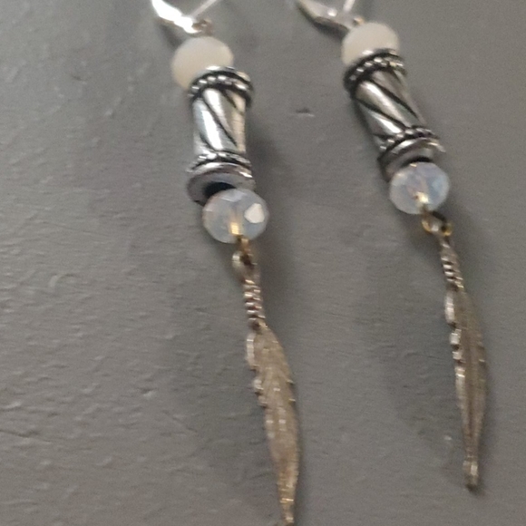 Dangle Silver Feather Earrings - Picture 3 of 4